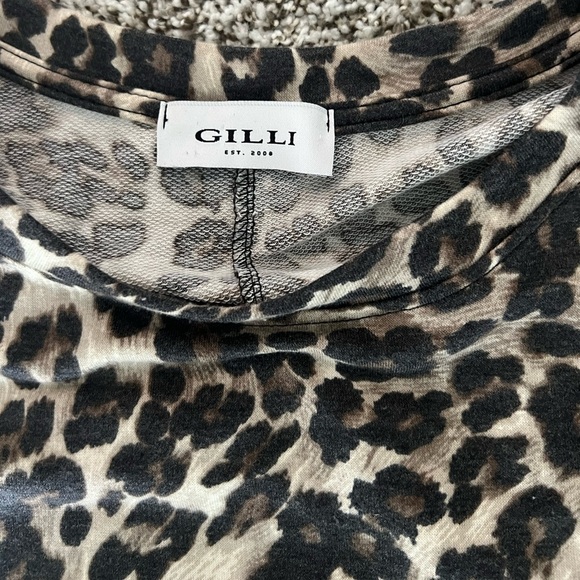 Gilli Clothing Two Piece Leopard Print Lounge Set Shorts and Shirt Size 2X - Picture 3 of 8